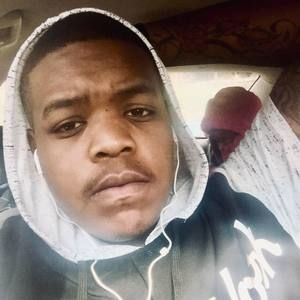 Meet your Posher, Laron